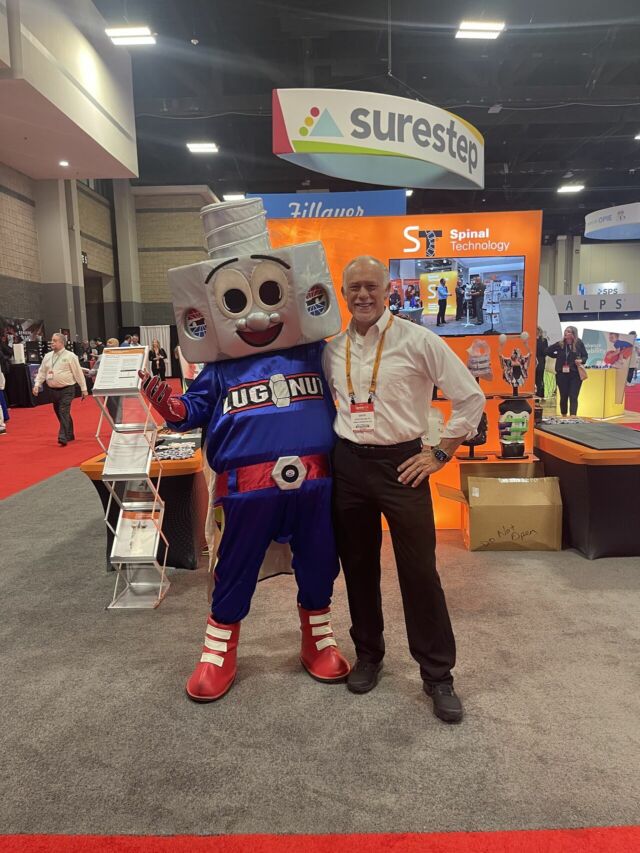 AOPA Lug Nut