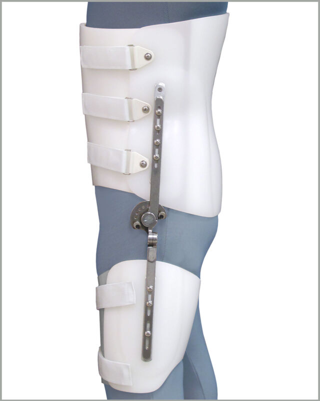 HIP Bivalve with Thigh Cuff - Lateral View