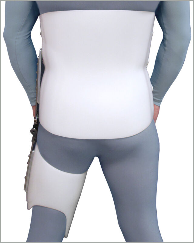 HIP Bivalve with Thigh Cuff - Posterior View