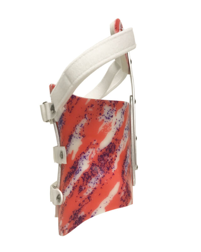 Kyphosis Orthosis - Right Lateral View