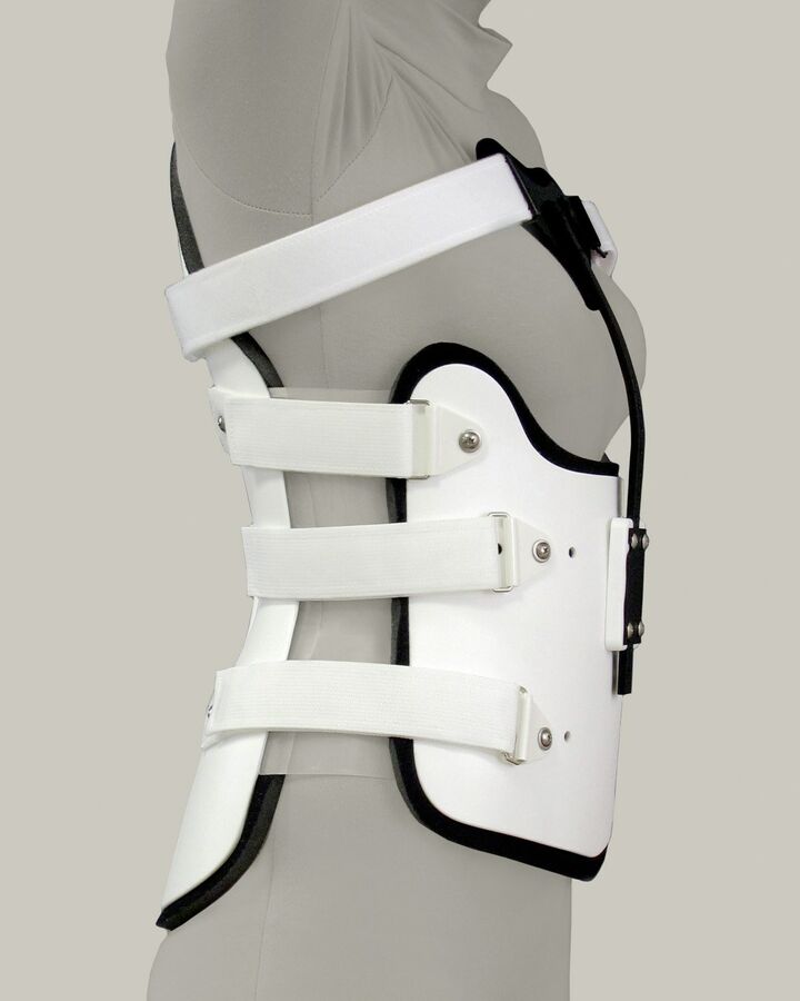 S.T.O.P. 3 brace - lateral view with sternal shield